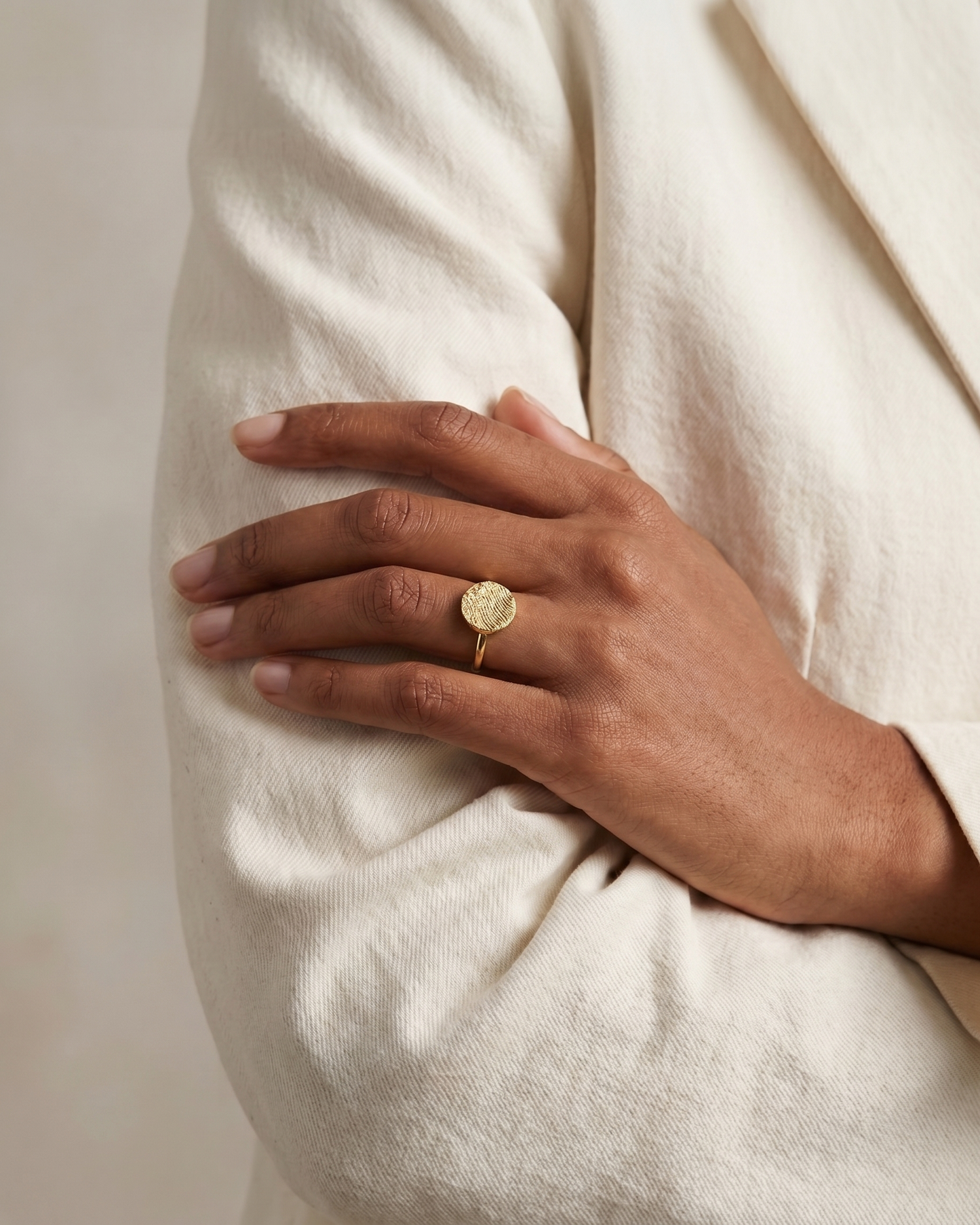 Classic Disc Ring | 9k Gold
