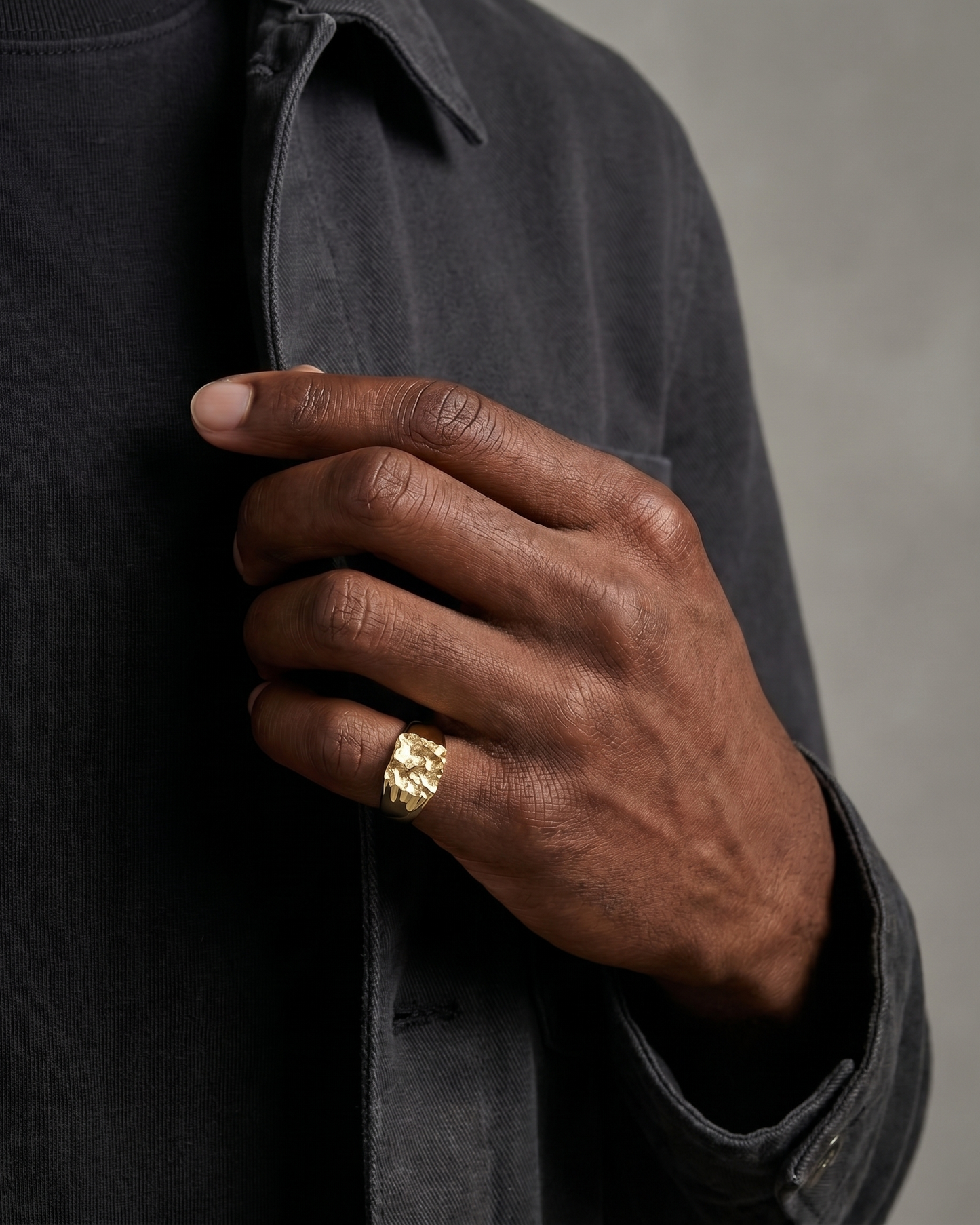 Classic Signet Ring | 9k Gold