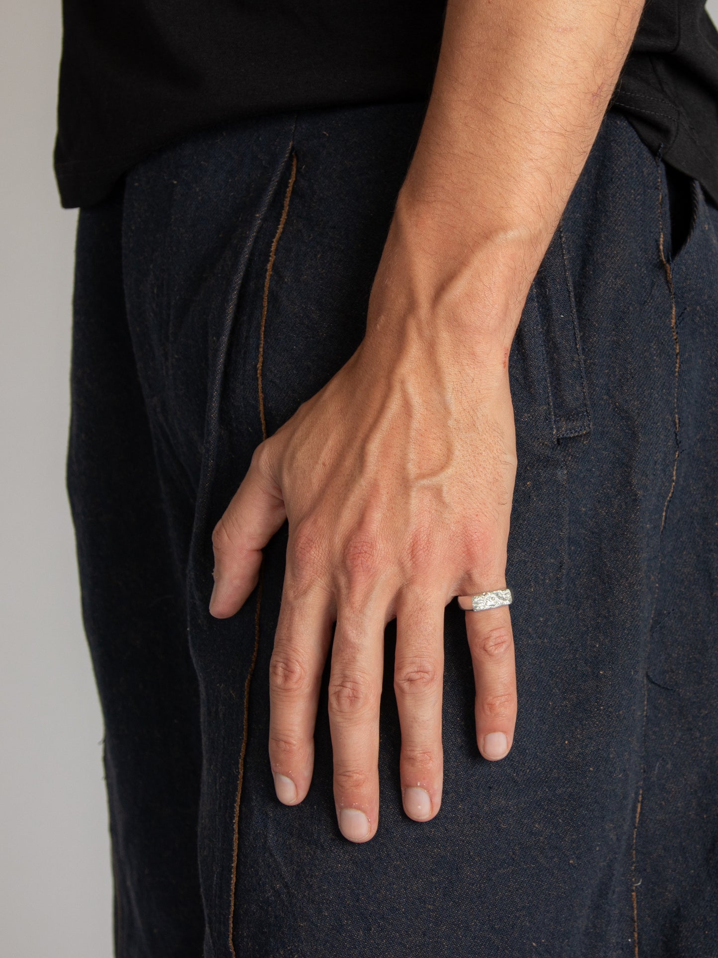 Subtle Signet Ring | 925 Silver